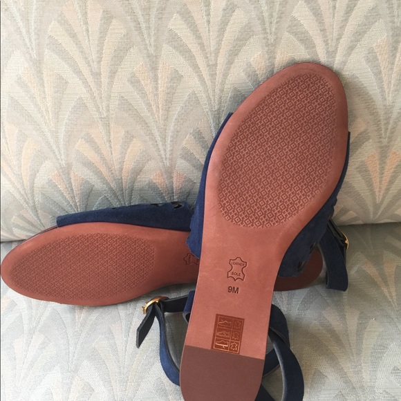 Tory Burch New May Suede Sandal - Picture 11 of 14